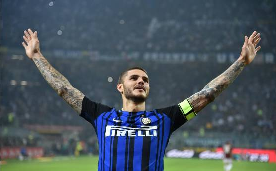  曼联战水晶宫遇争议判罚，B费染红离场  